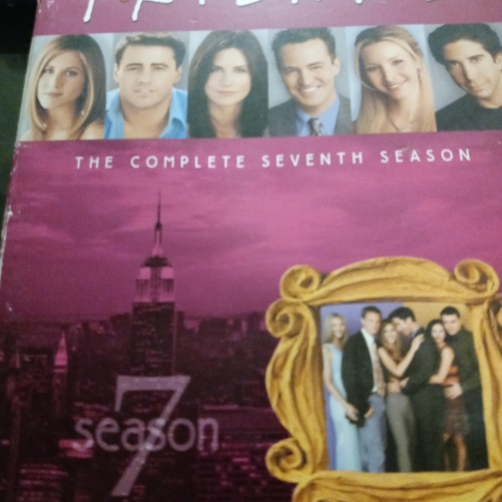PREOWNED friends complete series 10 seasons 1 2 3 4 5 6 7 8 9 10 - Picture 7 of 10